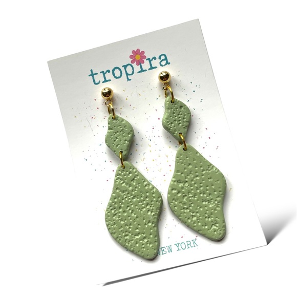 Jewelry - Artisan Dangling Earrings 🍃 🍃 🍃